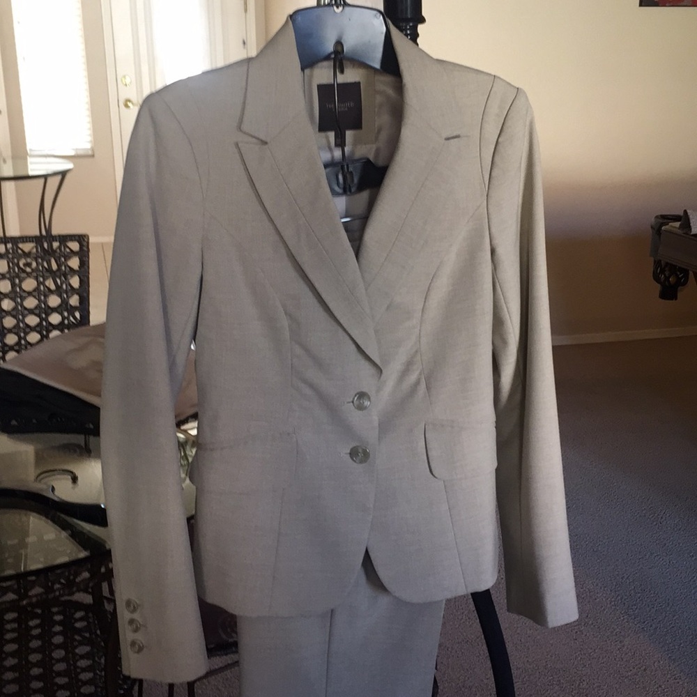 The Limited Beige Blazer and Pant Suit